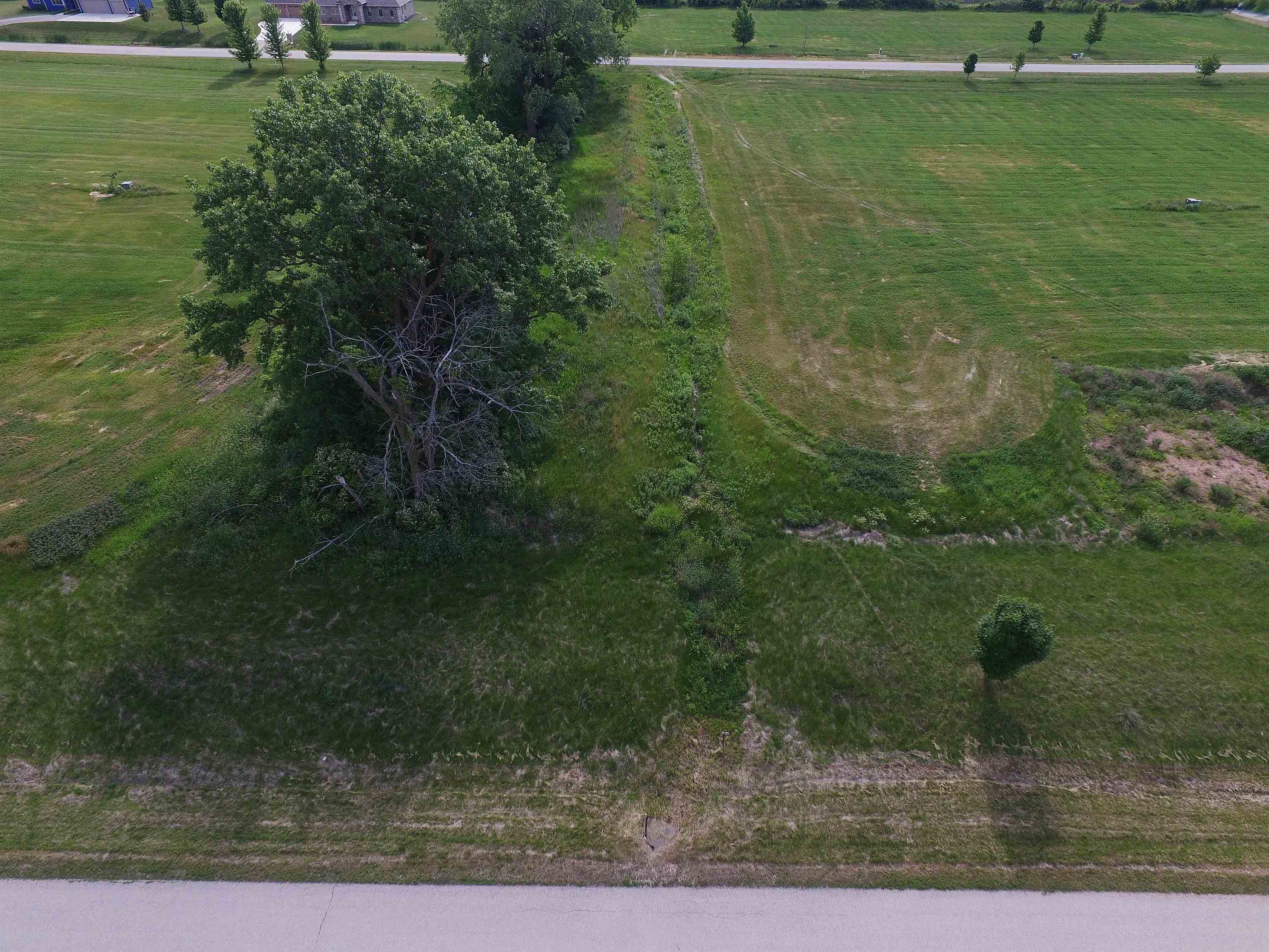 Lot 28